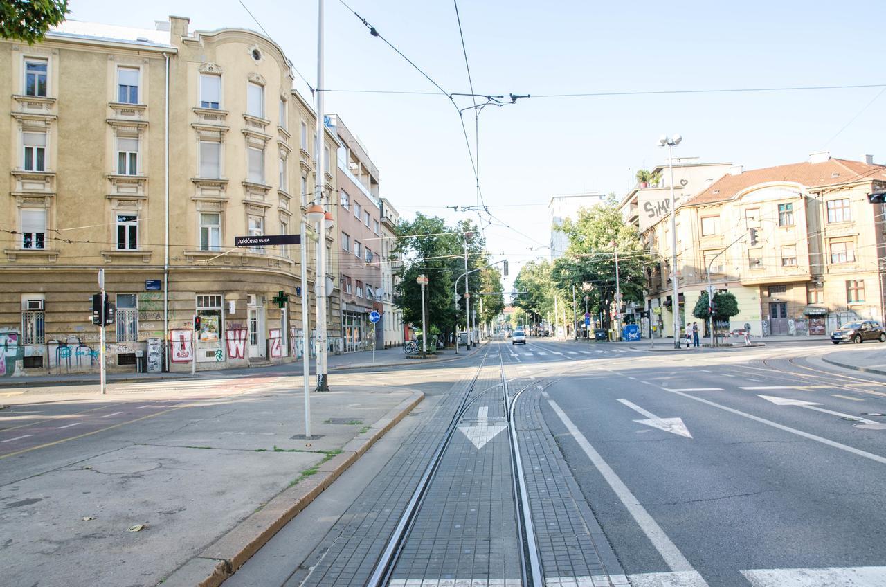 Queen Apartment Zagreb Buitenkant foto